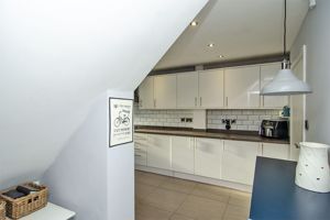 Photo 14- click for photo gallery